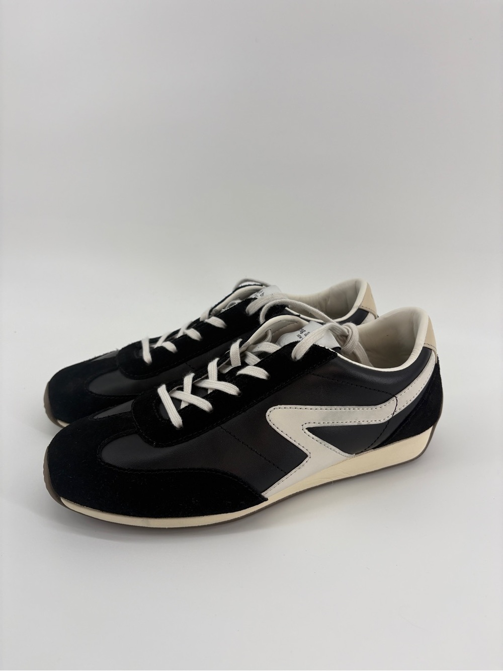 Rag & Bone Retro Runner Sneakers Womens 7.5 Black White Leather Suede Ortholite
